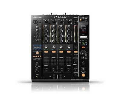 djm900