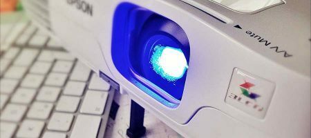 Neue Beamer für Hellcon Veranstaltungstechnik